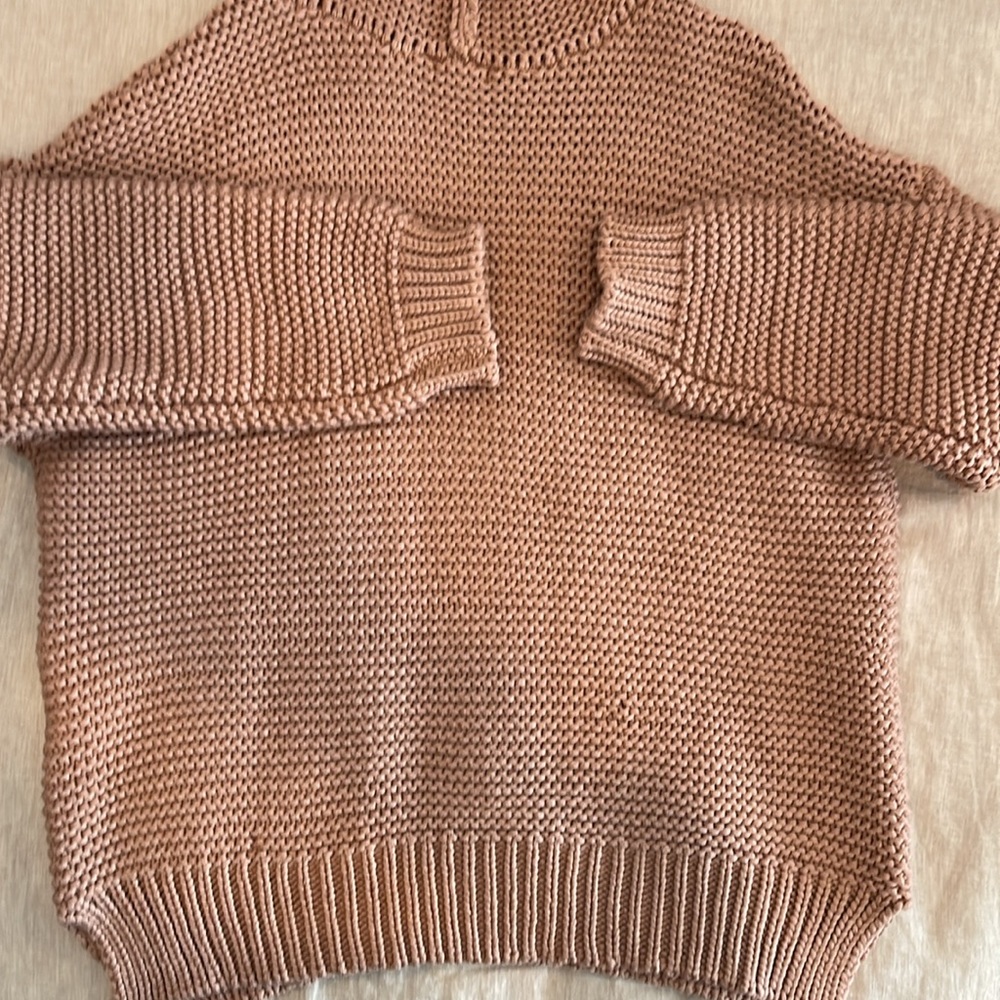 Beige Knit Turtle Neck - Picture 6 of 7